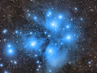 Objekte des Monats: Die Plejaden Messier 45