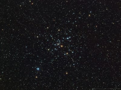 Objekte des Monats: Der offene Sternhaufen Messier 41