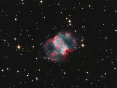 Objekte des Monats: Der Kleine Hantelnebel Messier 76