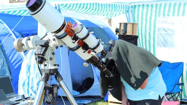 Sonnenbeobachtung im H-Alpha-Licht HTT2011-14