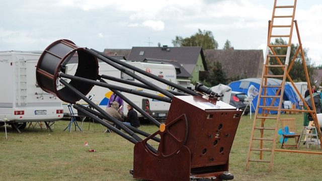 Riesendobson unter Wolken HTT2012-11