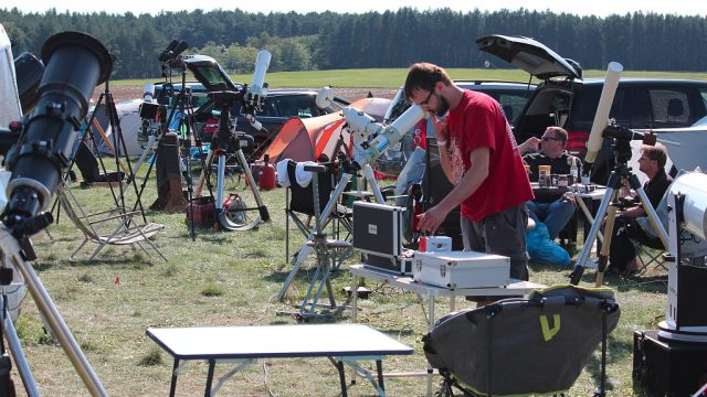 Die Südkurve am Freitagnachmittag HTT2015-2-04