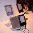 Diese Dinger nehmen auf jeden Fall weniger Platz Regel weg als das klassische Buch... IFA2009-01