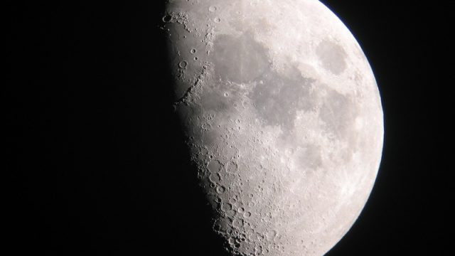 Mond Gesamtansicht #2 Mond_Mai09-2_neu