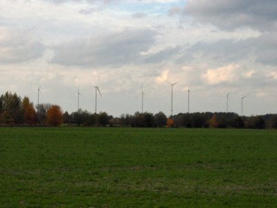 Windräder vom Standort des Biosphärenreservat Spreewald wka081021-3