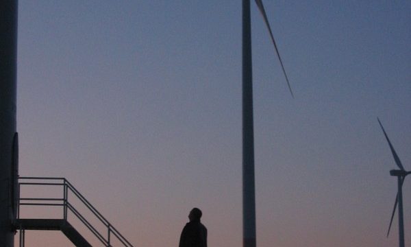 Windräder in der Dämmerung wka081130-2